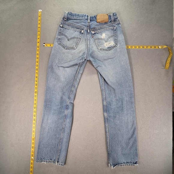 Levis 501 Jeans Womens Made in USA Blue Straight Button Fly Distressed 26x28 - Picture 2 of 16